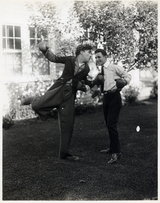 Chaplin_with_boxer_harry_mansell_medium