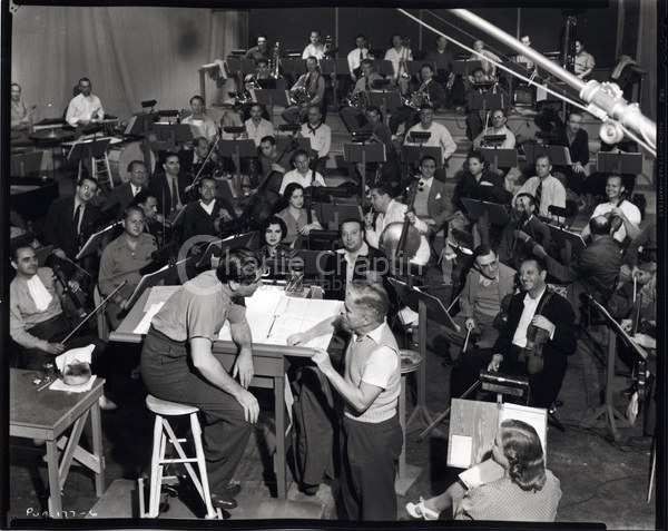 Pub_177-6_recording_of_great_dictator_music_big