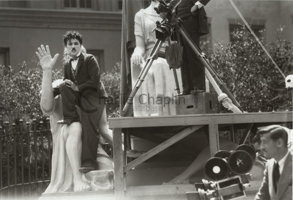 Chaplin directing the opening scene of City Lights