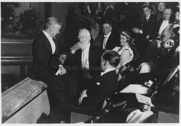 Chaplin and George Bernard Shaw at London's Dominion Theatre for the City Lights premiere
