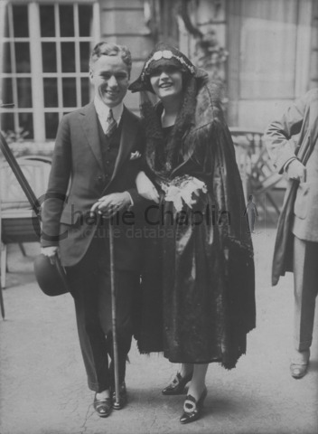 Chaplin rencontre Pola Negri pour la première fois à Berlin en 1921